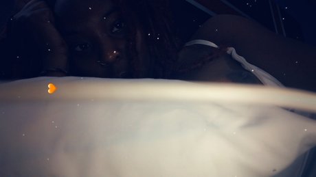 Обнаженная фотография утечки OnlyFans от Brownie Kisses