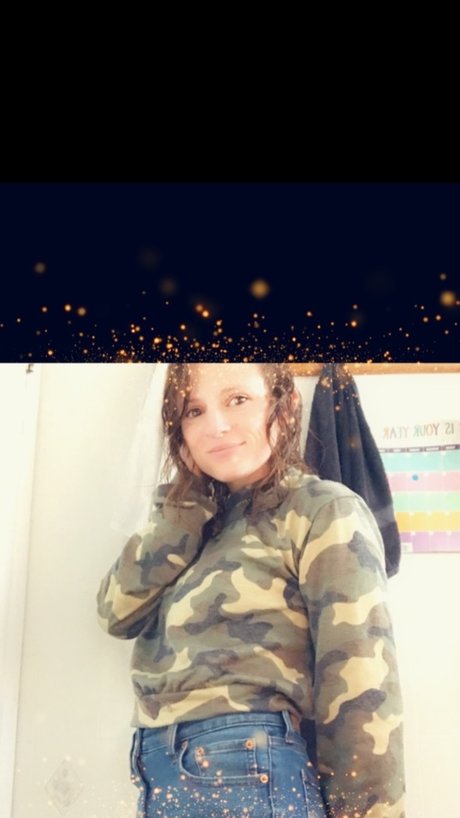 Naken läckt OnlyFans-bild av Sharon Wykoff