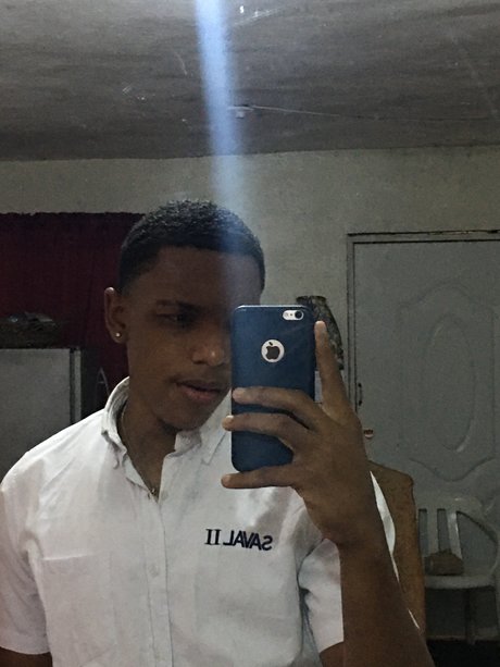 Nahá fotka uniklých OnlyFans od Davel