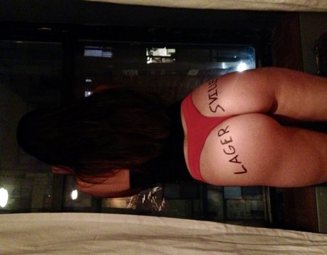 Naken läckt OnlyFans-bild av Nixxx