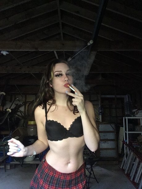 Обнаженная фотография утечки OnlyFans от Ari