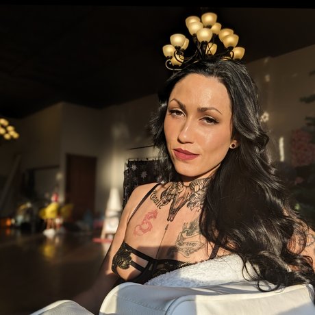 Naken läckt OnlyFans-bild av Kay Faith 