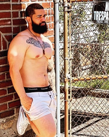 Обнаженная фотография утечки OnlyFans от Jorge Lara