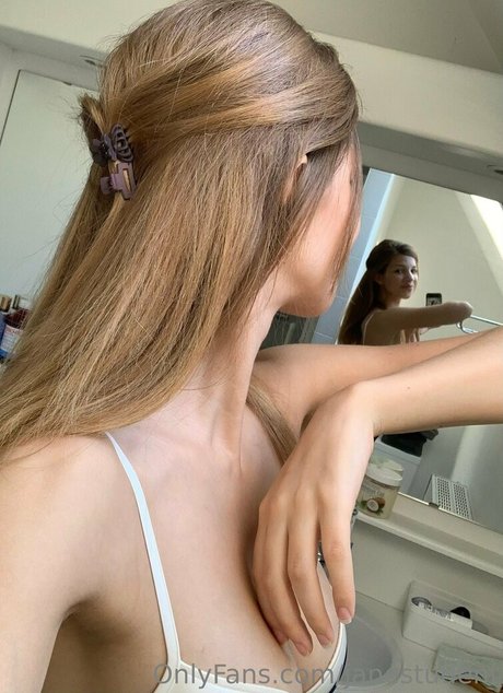 Foto desnuda filtrada de OnlyFans de Kendalljane
