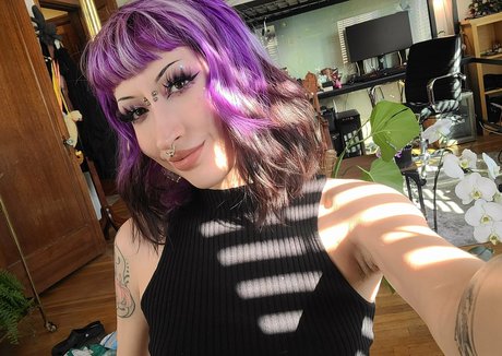 Lucyluciid  nude leaked OnlyFans photo