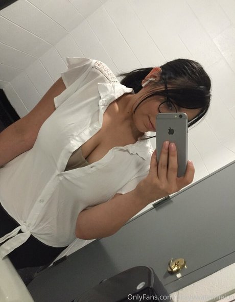 Nahá fotka uniklých OnlyFans od Pineapplepae