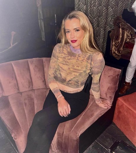 Naken lekkede OnlyFans-bilde av Sophiahanvold