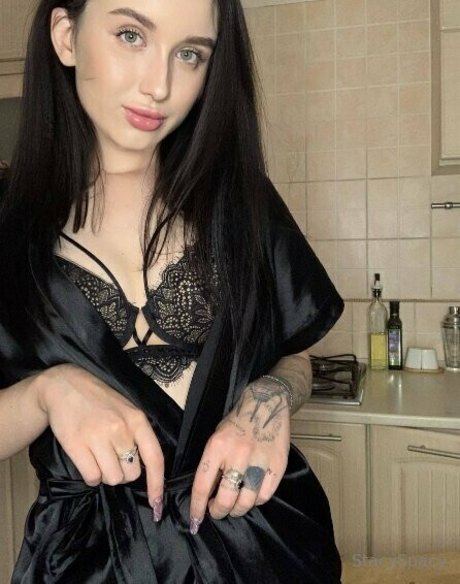 Обнаженная фотография утечки OnlyFans от Stacyxspicy