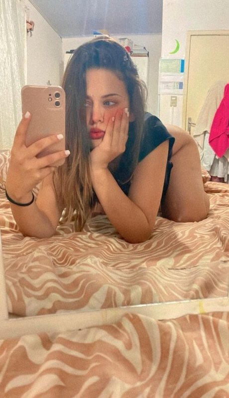 Alaston vuotanut OnlyFans-kuva Melanie Ott