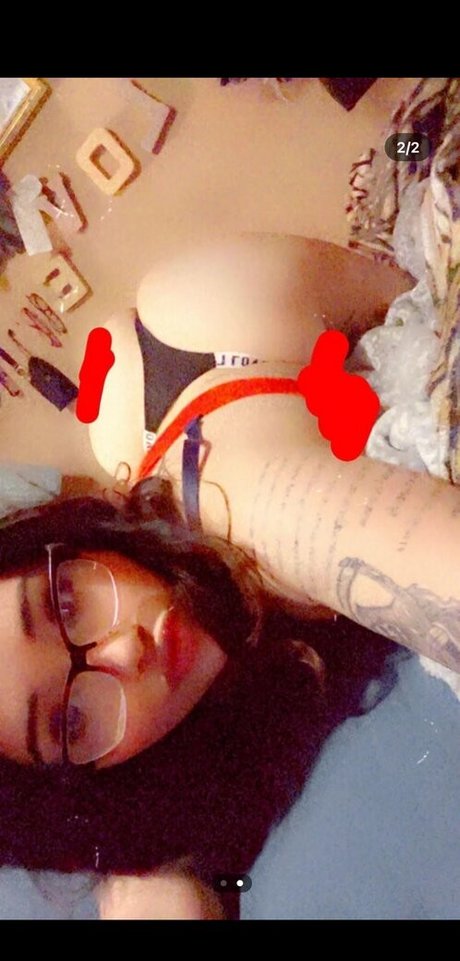 Naken läckt OnlyFans-bild av Yarlet Calderon