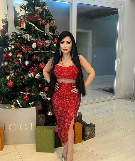 Alaston vuotanut OnlyFans-kuva Ana Paulo Oliveira Influencer Milf