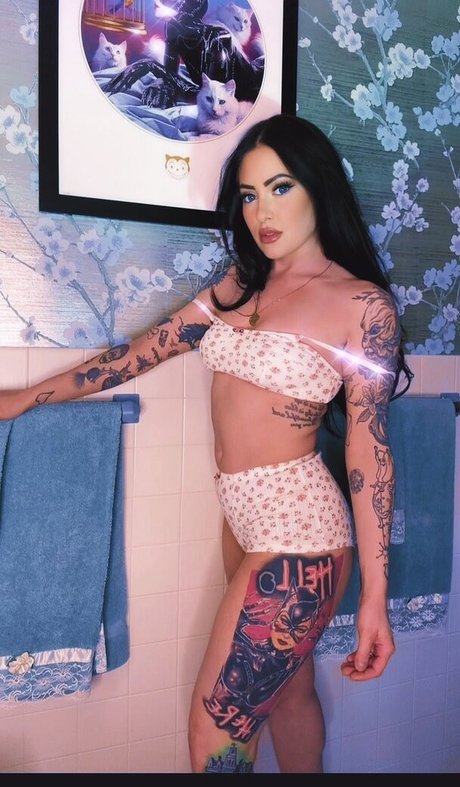 Alexstitchins