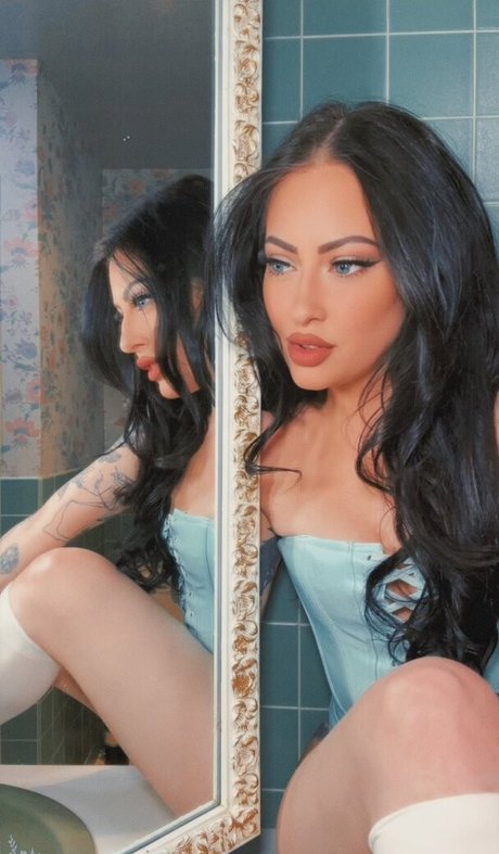 Foto di nudo di fuga di OnlyFans di Alexstitchins