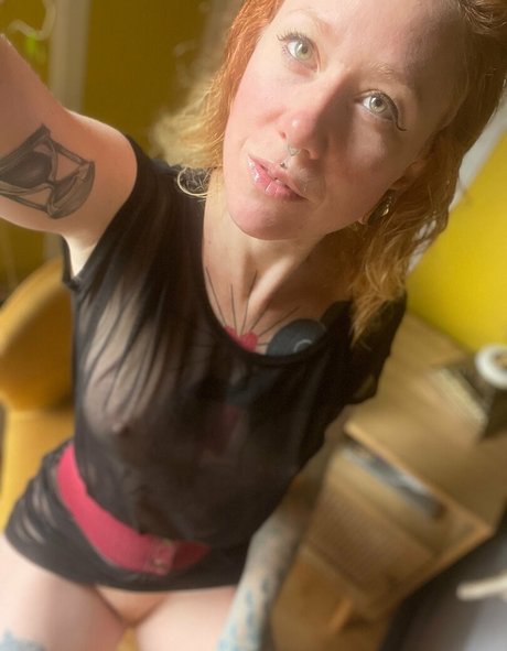 Nacktes geleaktes OnlyFans-Foto von Chikitinaxox
