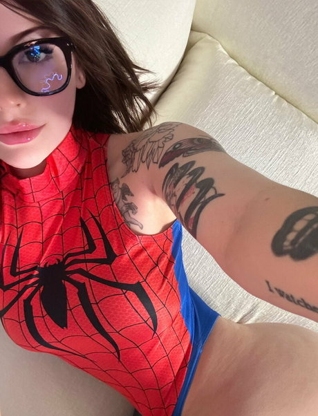 Lolaknivesxz