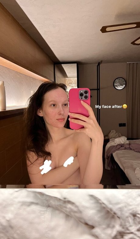 Naken läckt OnlyFans-bild av Anastasialexmur