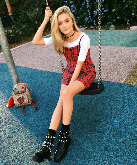 Nahá fotka uniklých OnlyFans od Lizzy Greene