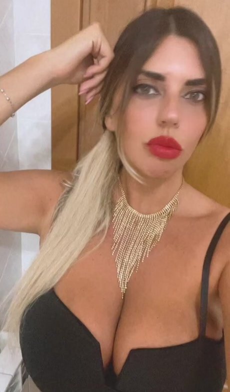Anna Riano