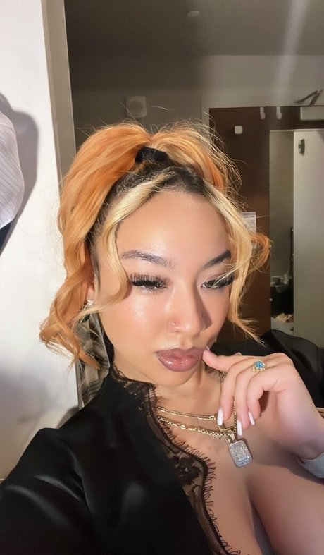 Foto desnuda filtrada de OnlyFans de Sophialaurrren