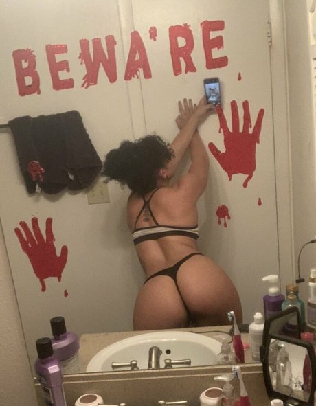 Poofballdemon OnlyFans泄露裸照