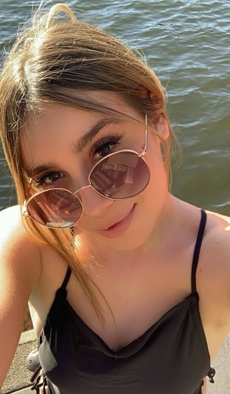 Foto desnuda filtrada de OnlyFans de Paola Silerio