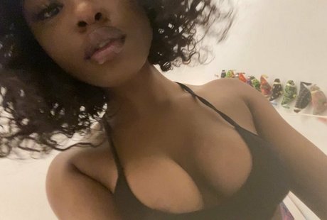 Nagie wyciekłe zdjęcie OnlyFans od Rwtarded