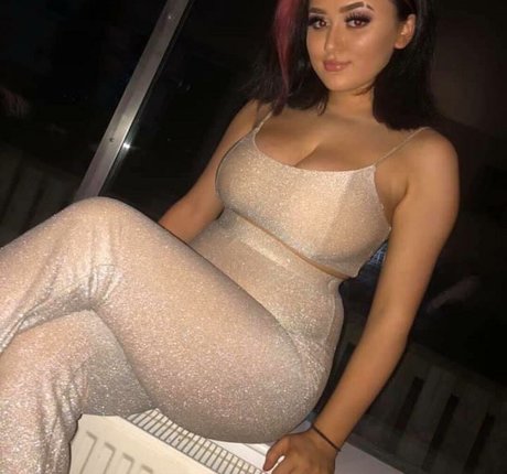 Foto nua vazada do OnlyFans de Bustymia E