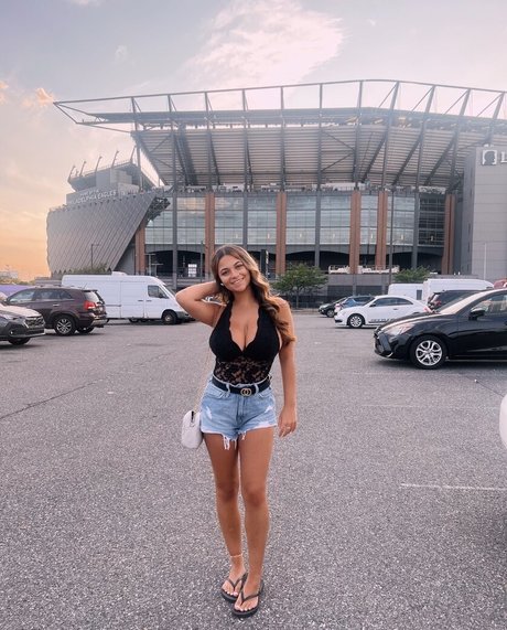 Naken läckt OnlyFans-bild av Ava Schillaci