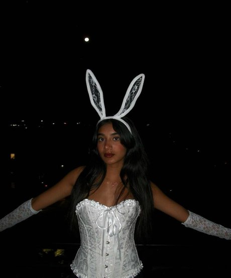 Foto di nudo di fuga di OnlyFans di Maya Mayanalluri