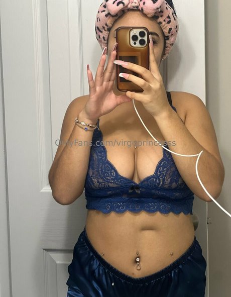 Nahá fotka uniklých OnlyFans od Virgoprincesss