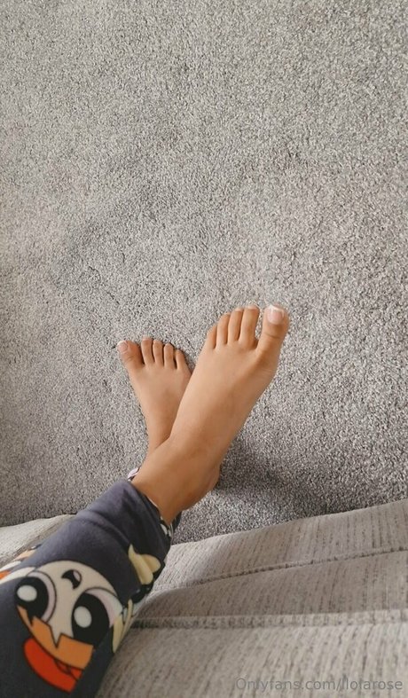 Nahá fotka uniklých OnlyFans od Llolarose