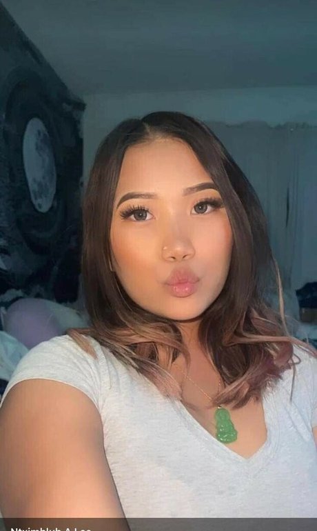 Asialee9