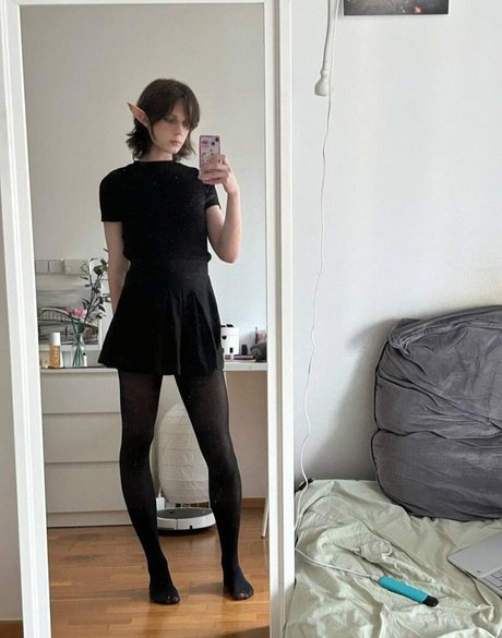 Jaksematedina  nude leaked OnlyFans photo