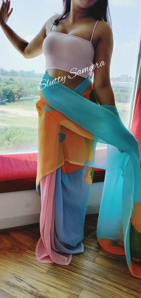Обнаженная фотография утечки OnlyFans от Sluttysameera4u