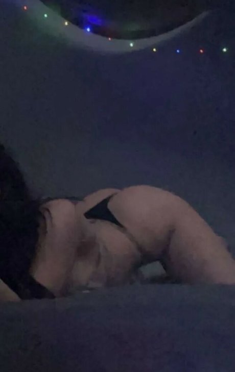 Naakte gelekte OnlyFans-foto van Icutebones