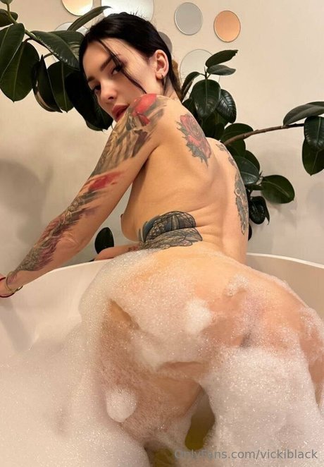 Vickiblack