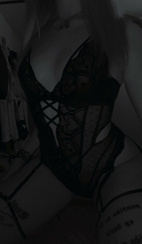 Naken läckt OnlyFans-bild av Sinanck