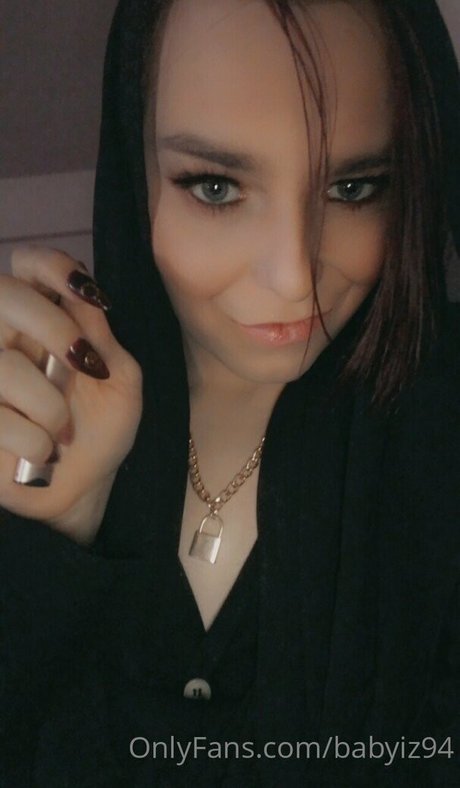 Foto desnuda filtrada de OnlyFans de Babyiz94
