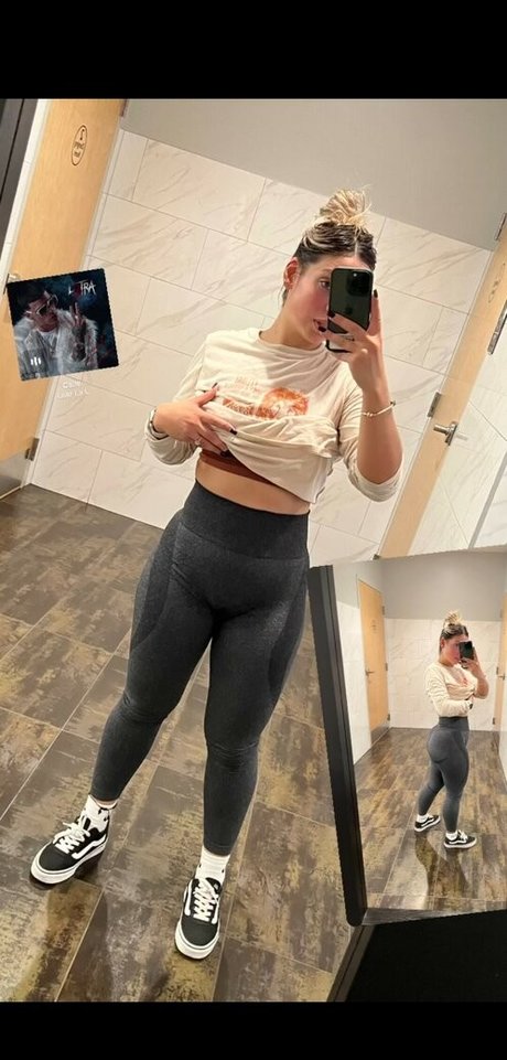Nahá fotka uniklých OnlyFans od Solibeth Brito