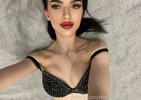 Meganbrunette