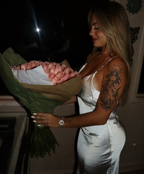 Nahá fotka uniklých OnlyFans od Lara Juc