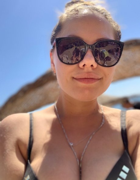 Alasti lekkinud OnlyFans-i pilt Mary Glushkova