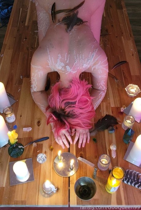 Обнаженная фотография утечки OnlyFans от Godqueen99