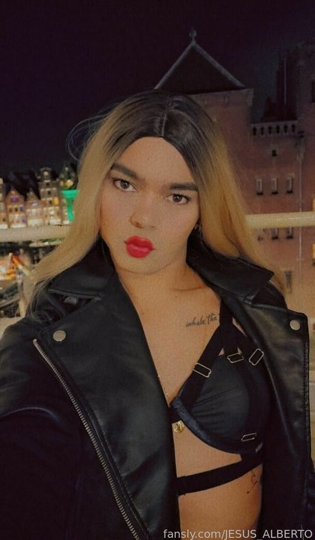 Alaston vuotanut OnlyFans-kuva Jesusalberto