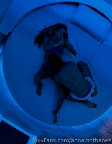 Foto nua vazada do OnlyFans de Annahotbabee