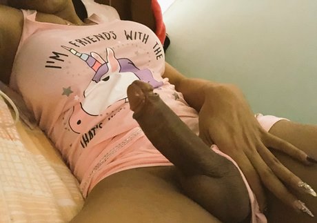 Nagie wyciekłe zdjęcie OnlyFans od Saradivats1