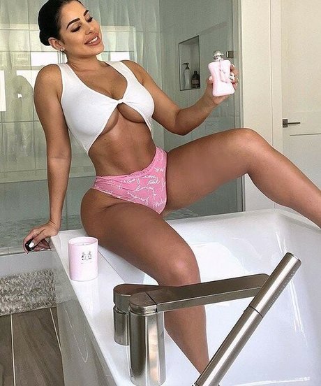 Nacktes geleaktes OnlyFans-Foto von Stephanie Ball