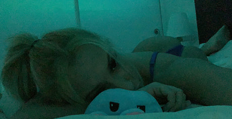 Naken läckt OnlyFans-bild av Aitanacn2