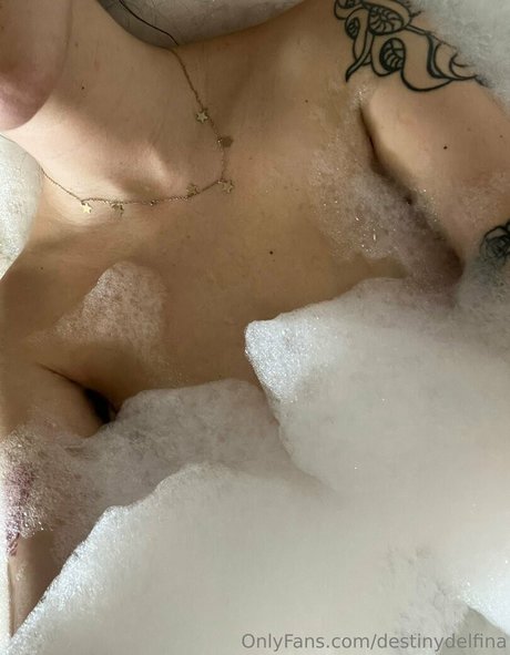 Foto nua vazada do OnlyFans de Destinydelfina