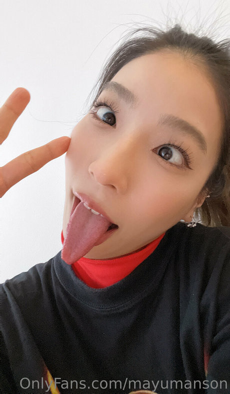Naken läckt OnlyFans-bild av Mayumanson